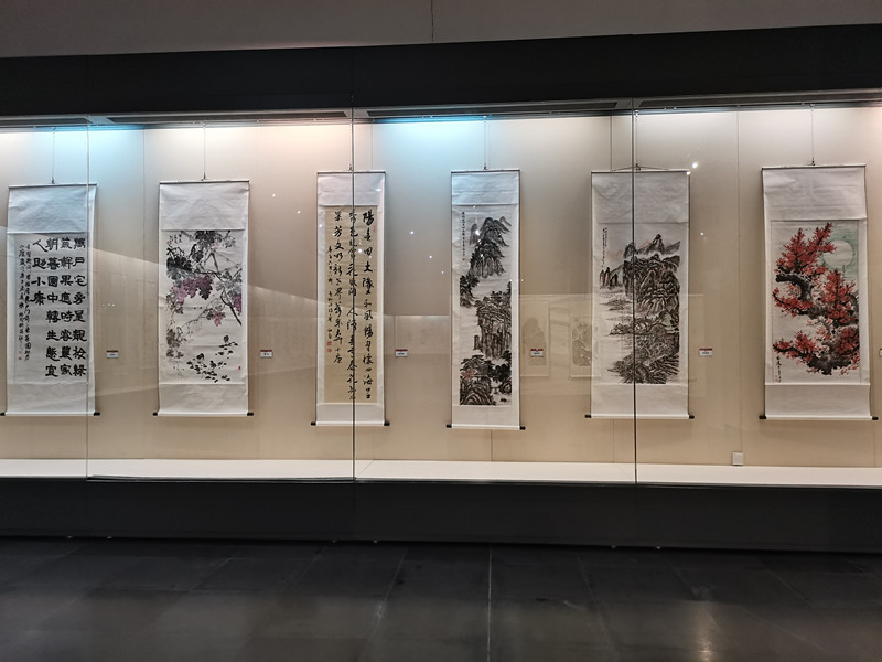 書(shū)畫(huà)展賣(mài)